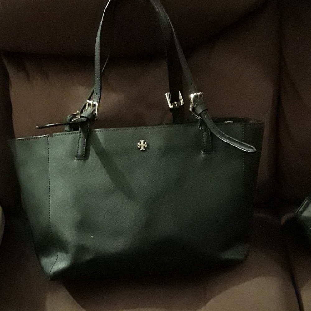 Tory burch tote